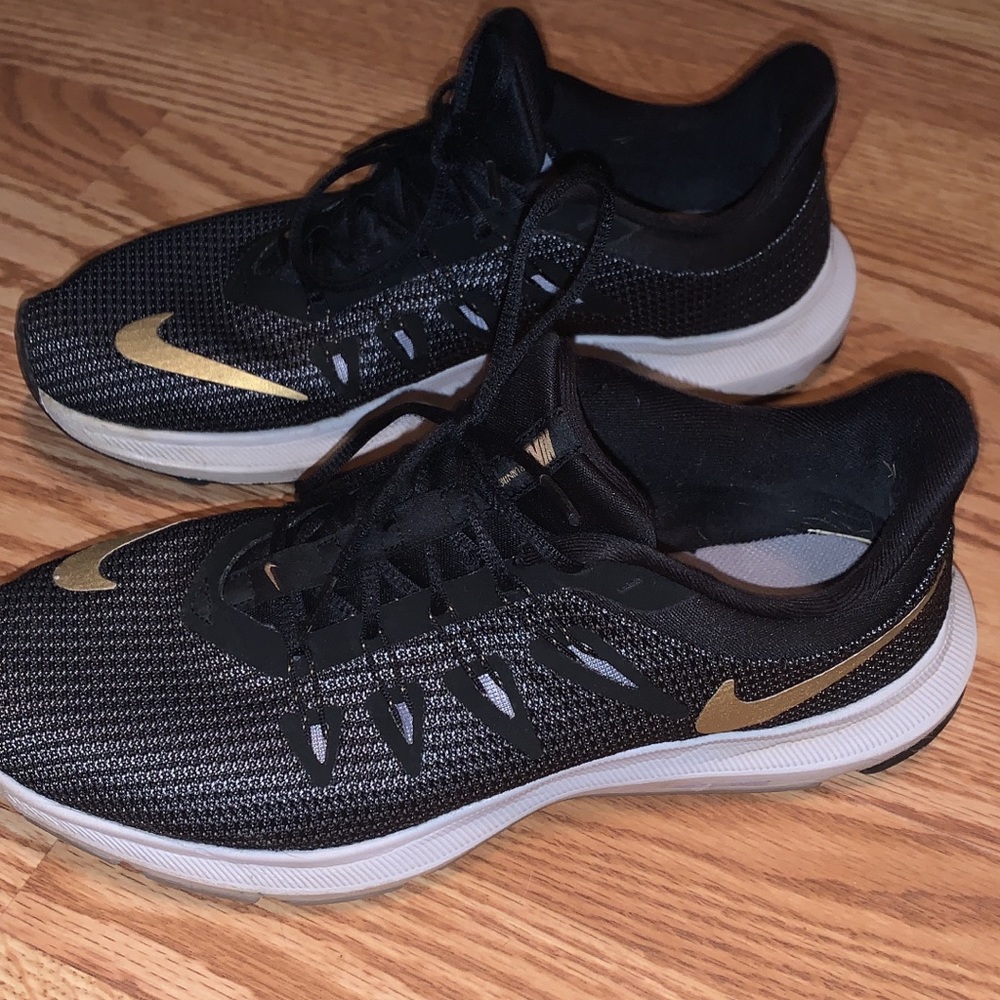 Womens Nike Running Shoes